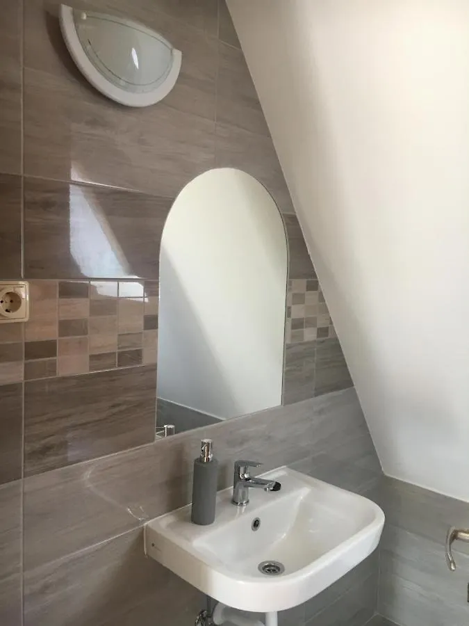 Nana Apartmanhaz Hajduszoboszlo