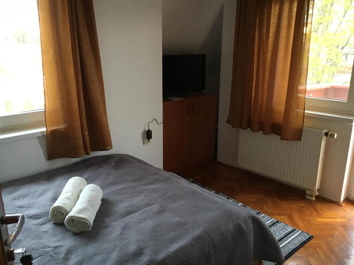 Nana Apartmanhaz Hajduszoboszlo Apartment